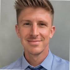 Scott Deas's Instagram, Twitter & Facebook