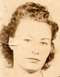 Sandra Ferris's Instagram, Twitter & Facebook