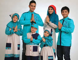 Check spelling or type a new query. 21 Contoh Gambar Model Baju Muslim Pria Terbaru 2021