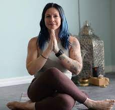 Popular types of food american restaurants for families in lakewood. New Lakewood Ranch Yoga Studio Offers Barrelates A Mix Of Barre And Pilates Sarasota Magazine