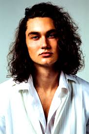 Hairstylist: ❤️ Sam Wall & David Rea