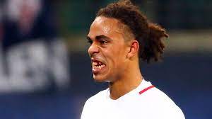 Contract until 30th june 2022. Au Backe Wenn Fussballer Auf Die Zahne Bekommen Sportbuzzer De