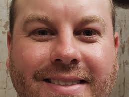 Sobieski's low round pulls closer to Belcher