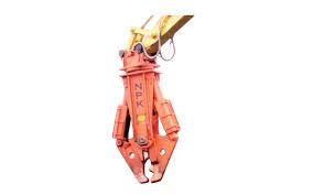 NPK M28S Crusher