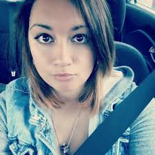 Briana Hewitt's Instagram, Twitter & Facebook