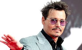 Messi, Elon Musk, Johnny Depp... 19 famosos seducidos por las criptomonedas 