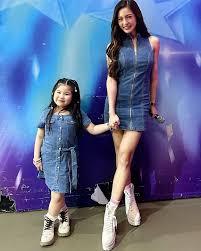Twinning with ate @chinitaprincess Kim Chiu so pretty🥰🥰🥰 love you po ate  Kim😘♥️ #arianahkelsey #kelsey #yasssgurll #kimchiu #kelseyandkimchiu