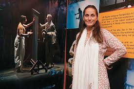 Sanjana kapoor is a 53 year old indian actress. Outlook India Photo Gallery Sanjana Kapoor