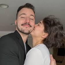 Simon Bergman and Belle Lockrem's Wedding Website