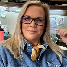 Kirsten Daniel Email & Phone Number