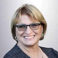 Heather Hanselman's Instagram, Twitter & Facebook