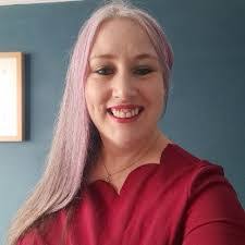 Daniel Hinchliffe's Instagram, Twitter & Facebook