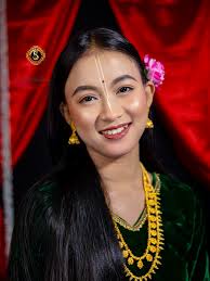 Seema Sinha Makeover & Academy Today's cute client , getting ready for  School function 💃💐 Makeup Artist 💄 @seemasinha_makeover Photography 📸  @candidclicklens #makeup #makeupartist #seemasinha #seemasinha_makeover  #studio #academy #candidclicklens ...