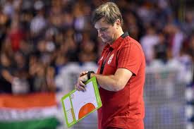 Check spelling or type a new query. Golovin Vlagyimir At Tudtunk Lepni Az Arnyekunkon Letettuk Az Alapokat 24 Hu