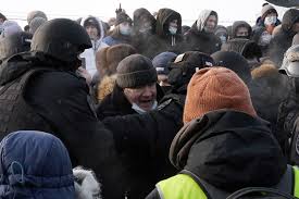 Обсуждаем политику и новости так, как не обсуждают по телевизору. Akcii V Podderzhku Navalnogo Onlajn