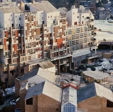 L Anti Spectacle De Lucien Et Simone Kroll Amc Architecture En 2020 Lucien Kroll Architecture Architecte