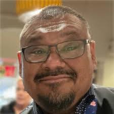 Dianna Lau's Instagram, Twitter & Facebook