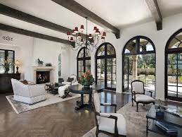 This design language is surprisingly consistent along the coast. Pin By New Leaf Custom Homes Dallas On Living Rooms Mediterranean Living Rooms Mediterranean Interior Design Mediterranean Home Decor
