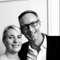 50+ perfiles de «Darren Land»