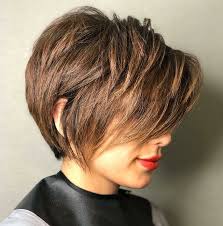 A guide showing you how to style a short side quiff. 50 New Short Hair With Bangs Ideas And Hairstyles For 2021 Hair Adviser