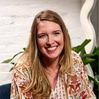 Nikki Basham's Instagram, Twitter & Facebook