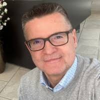 200+ “Robert (bob)” profili