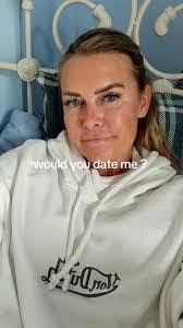 Carly England's Instagram, Twitter & Facebook