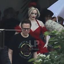 Margot robbie showed up at tonight's academy awards with a dramatic new hairstyle. Best Of Margot On Twitter Margot Robbie On Set As Harley Quinn In Suicide Squad 2016 Birds Of Prey 2020 And The Suicide Squad 2021 Https T Co Gn7d08gkxs