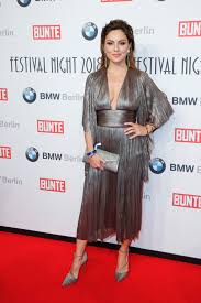 Hallo & merhaba, schön, dass du auf meiner seite vorbei schaust. Nazan Eckes Style Clothes Outfits And Fashion Celebmafia