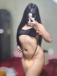 Nessalpaca's intimate cam performance - raw and real