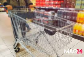 Τα ωράρια λειτουργίας των σούπερ μάρκετ δεν επηρεάζονται από την αργία του αγίου πνεύματος, καθώς η δευτέρα 21η ιουνίου δεν είναι επίσημη αργία για όλους τους εργαζομένους. Agioy Pneymatos 2021 Pws 8a Leitoyrghsoyn Ta Soyper Market Mag24