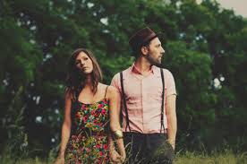 Matt Kearney His Wife So Cute 3 Engagement Photos Photo Wedding Outfit