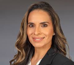 Joann Navarro's Instagram, Twitter & Facebook