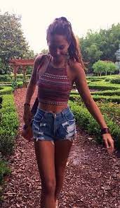 Crop tops with denim shorts, high waist, low riders, jeans, joggers and much more. Summer Style Short Shorts Wachabuy Cute Summer Outfits Summer Outfits Outfits