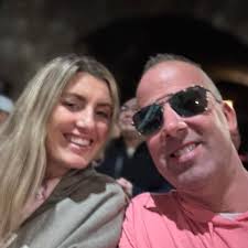 What are the pros and cons of leasing solar panels from Sunrun through the  Eversource solar program?