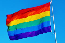 Missbrauch der regenbogenfahne zur werbung für unzucht mit personen des gleichen geschlechts. Koln Eine Katholische Kirche Hisst Regenbogenflagge