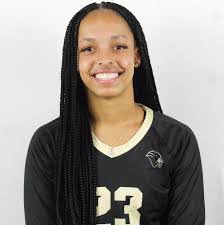 Amanda Hasse's Instagram, Twitter & Facebook