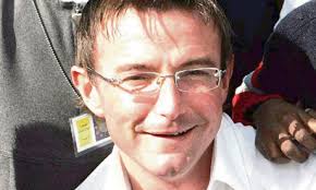 Hackney superhead Greg Wallace resigns