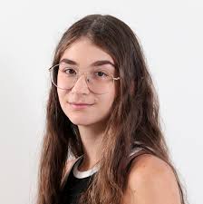 Sonia Müller reflete sobre o tempo em mostra em SP