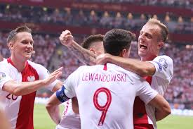 He began his career at pogoń szczecin. Kamil Grosicki W Legii Michniewicz Zabral Glos Sport Wp Sportowefakty