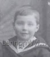 Minnie Mcafee's Instagram, Twitter & Facebook