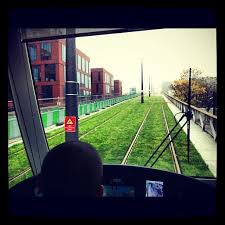 Prendre Le Tramway T3b Et Decouvrir Le Nord Est De Paris