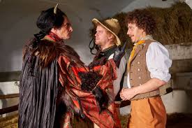 Check spelling or type a new query. Certoviny Troskuv Slibny Navrat K Osvedcenemu Pohadkovemu Zanru Recenze Informuji Cz