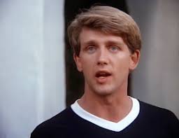 Let's Make Fun of all the Clothes from Famous Original Beverly Hills,  90210: Season 2; Episode 11