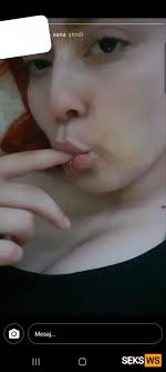 Allieoopsforever beckons you - enter her realm