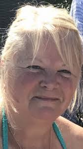 Shannon Glaser's Instagram, Twitter & Facebook