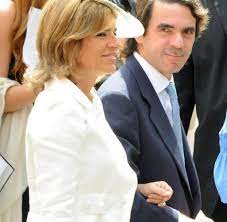 Flavio briatore (born 12 april 1950) is an italian businessman. Guter Fang Flavio Briatore Ein Playboy Heiratet Mit 58 Welt