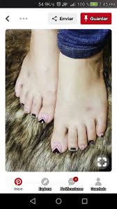 Las uñas negras son un problema bastante común en el día a día y que se ha visto incrementado con el auge de los hábitos deportivos (sobre todo en el mundo pero. Pin By Yen On Unas Toe Nail Designs Toe Nails Toe Nail Art
