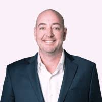 Gary Henningsen's Instagram, Twitter & Facebook