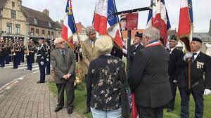Il a deux frères, damien et cédric. Un Square A La Memoire D Arnaud Beltrame Inaugure En Presence De Sa Famille